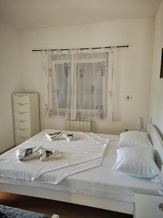 Apartma Ceh Gabrovica pri Črnem Kalu المظهر الخارجي الصورة