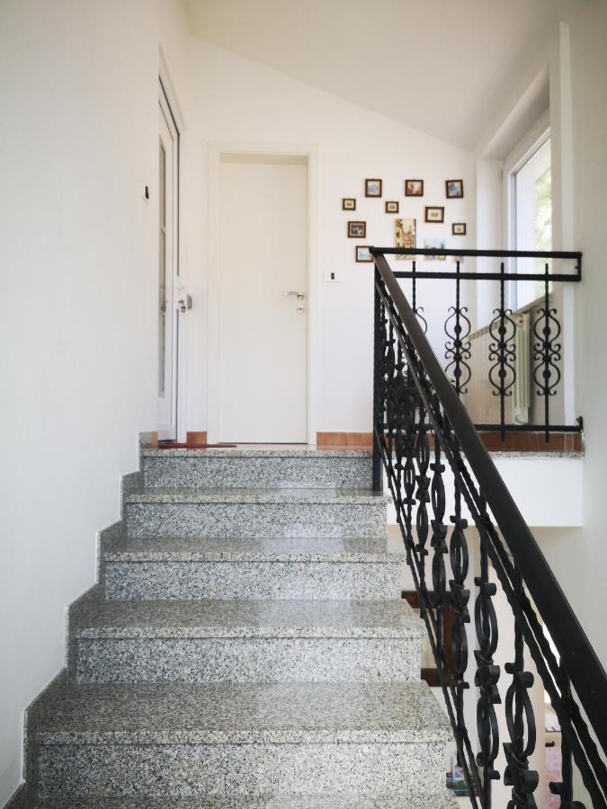 Apartma Ceh Gabrovica pri Črnem Kalu المظهر الخارجي الصورة